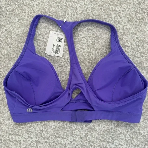 Lululemon All Day Breeze Bra - Picture 2 of 6